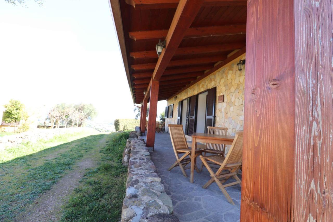 Agriturismo Monte Istulargiu ヴァッレドーリア エクステリア 写真