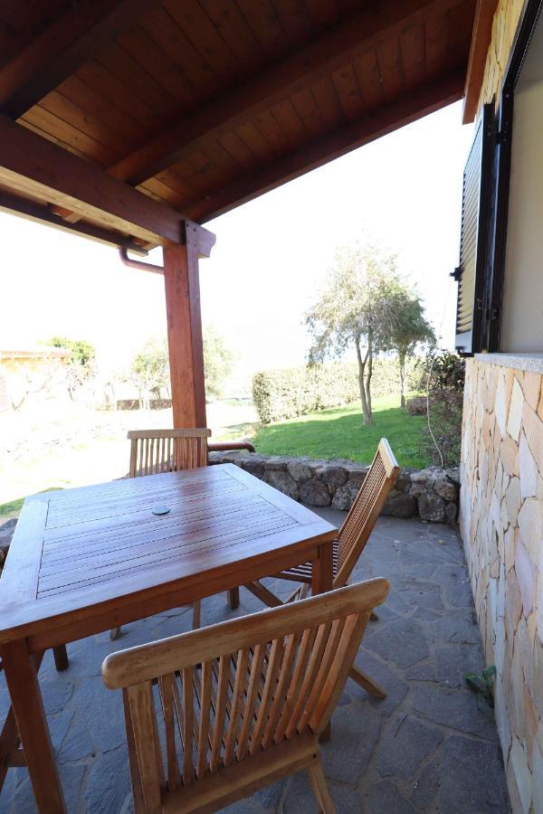 Agriturismo Monte Istulargiu ヴァッレドーリア エクステリア 写真