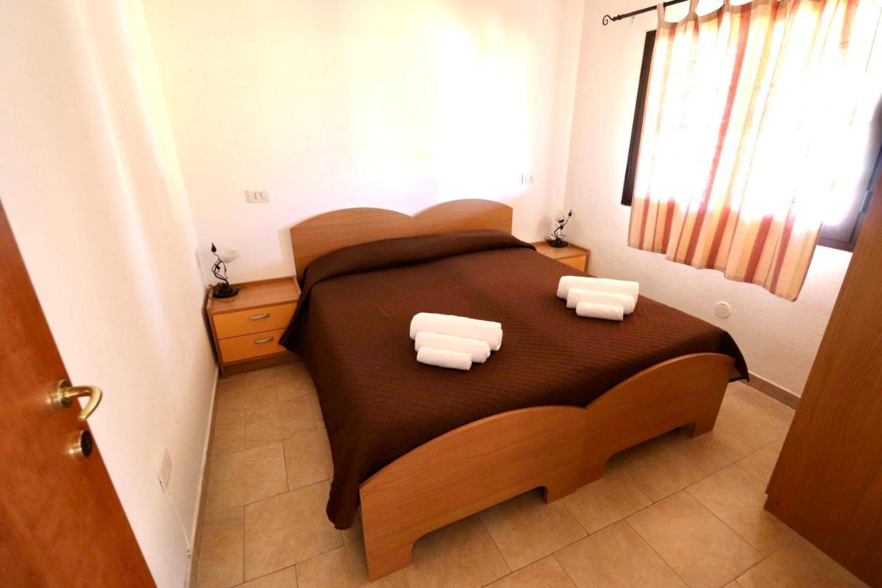 Agriturismo Monte Istulargiu ヴァッレドーリア エクステリア 写真