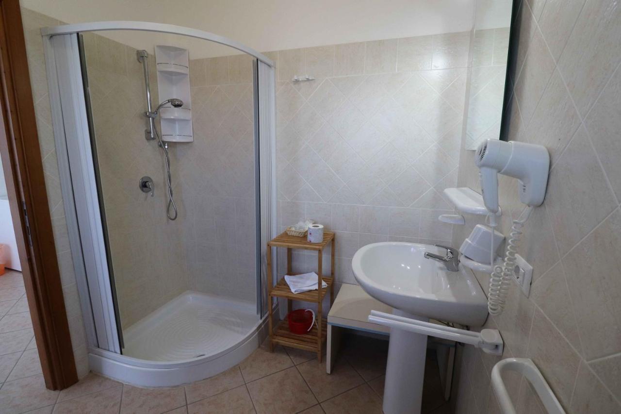 Agriturismo Monte Istulargiu ヴァッレドーリア エクステリア 写真
